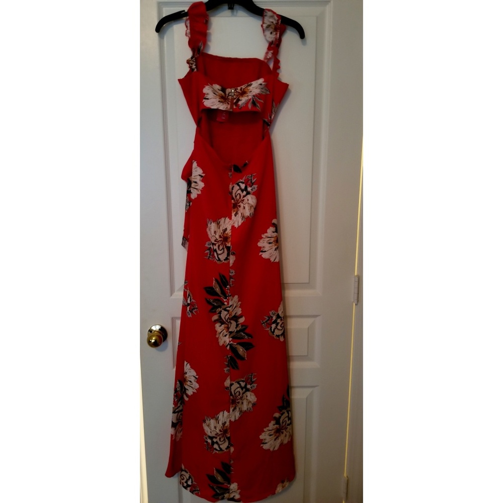 Wildflower Maxi Dress - Picture 2 of 3